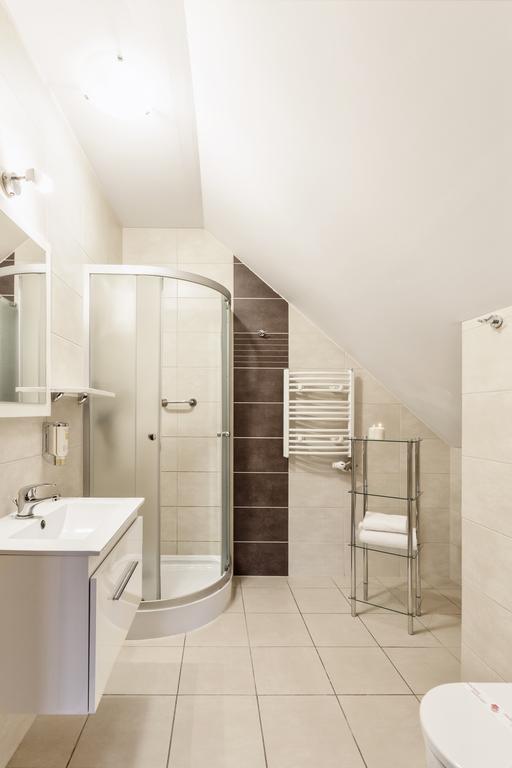 Hotel Modrzewiowy Dwor Gliwice Eksteriør bilde